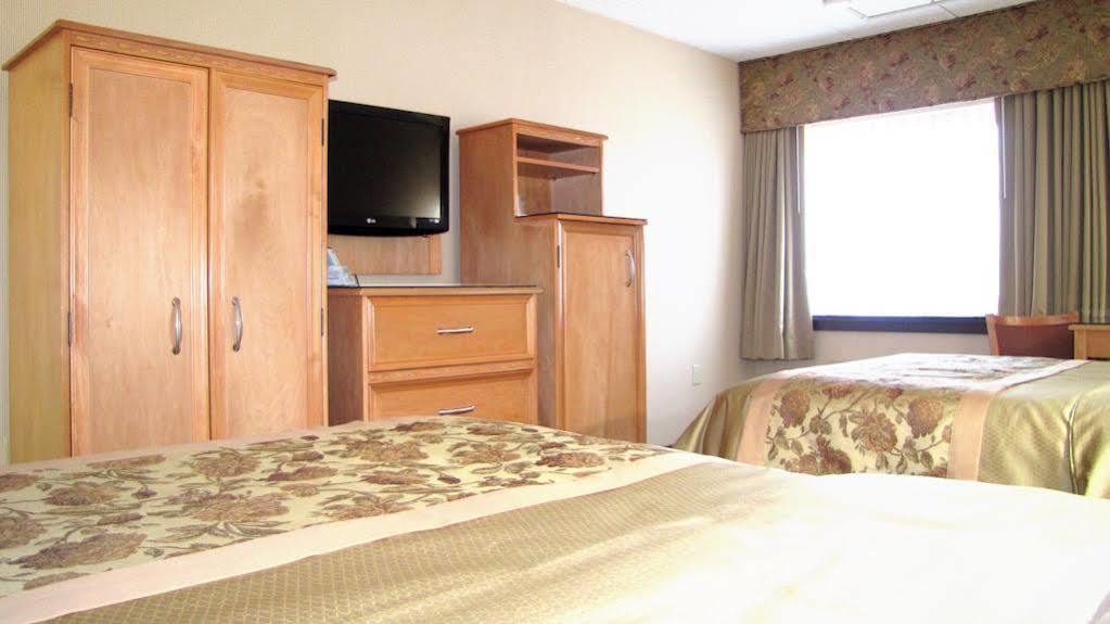 Econo Lodge Quakertown Exterior foto
